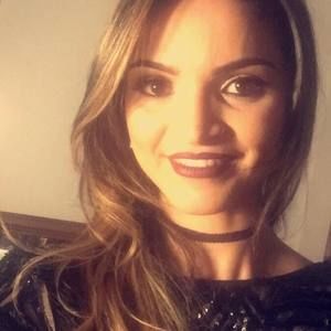 Meet your Posher, Carina